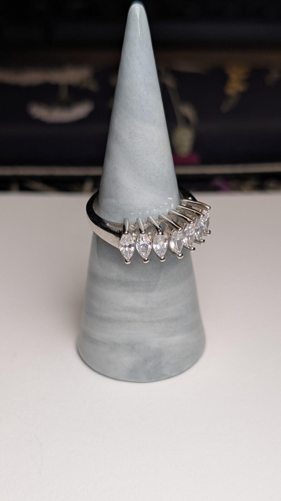 Vintage Sterling Silver Clear Gemstone Ring | Size Q | 925 Silver - Image 6