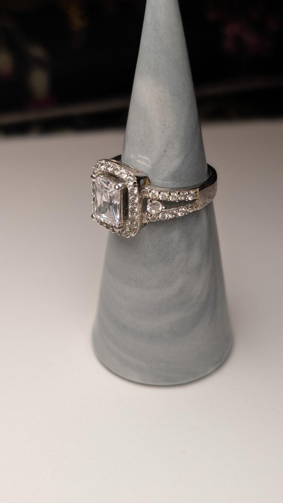 Vintage Sterling Silver CZ Clear Cluster Gemstone Ring | Size O | 925 - Image 8