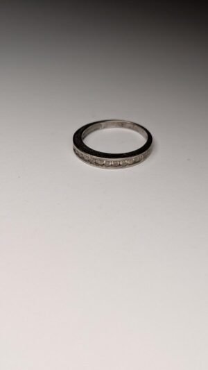 Vintage Sterling Silver CZ Stone Clear Gemstone Band Ring | Size J 1/2 | 925