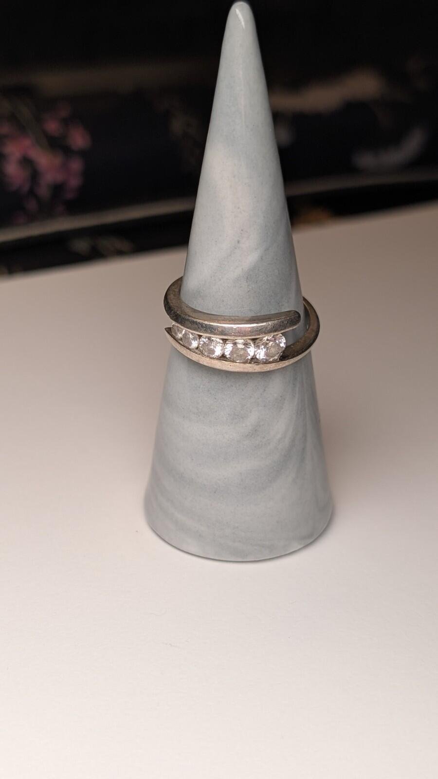 Vintage Sterling Silver CZ Gemstone Wrap Ring | Size R 1/2 | 925 Silver - Image 6