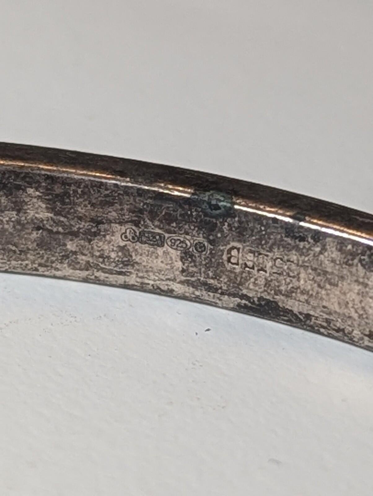 Vintage Sterling Silver Black Onyx & Mother Of Pearl Bangle | 12g | 925 Silver - Image 10