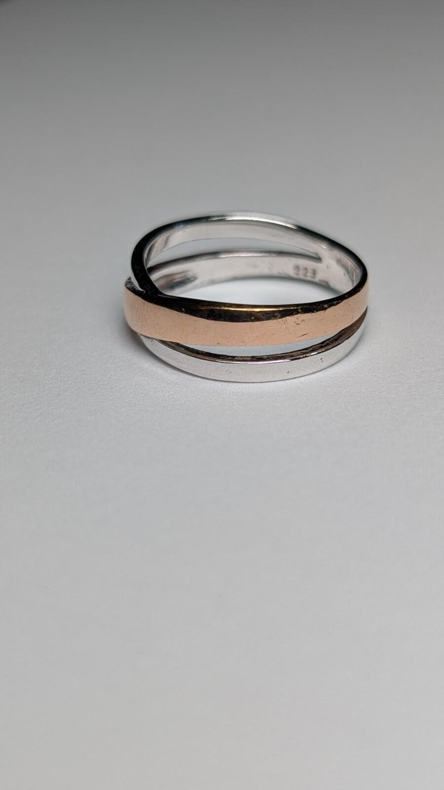 Vintage Sterling Silver Gold Tone Crossover Ring | Size P | 925 Silver Ring - Image 2