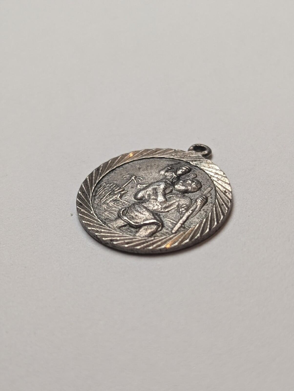 Vintage Sterling Silver St Christopher Pendant | 2.80g | 925 Silver - Image 2