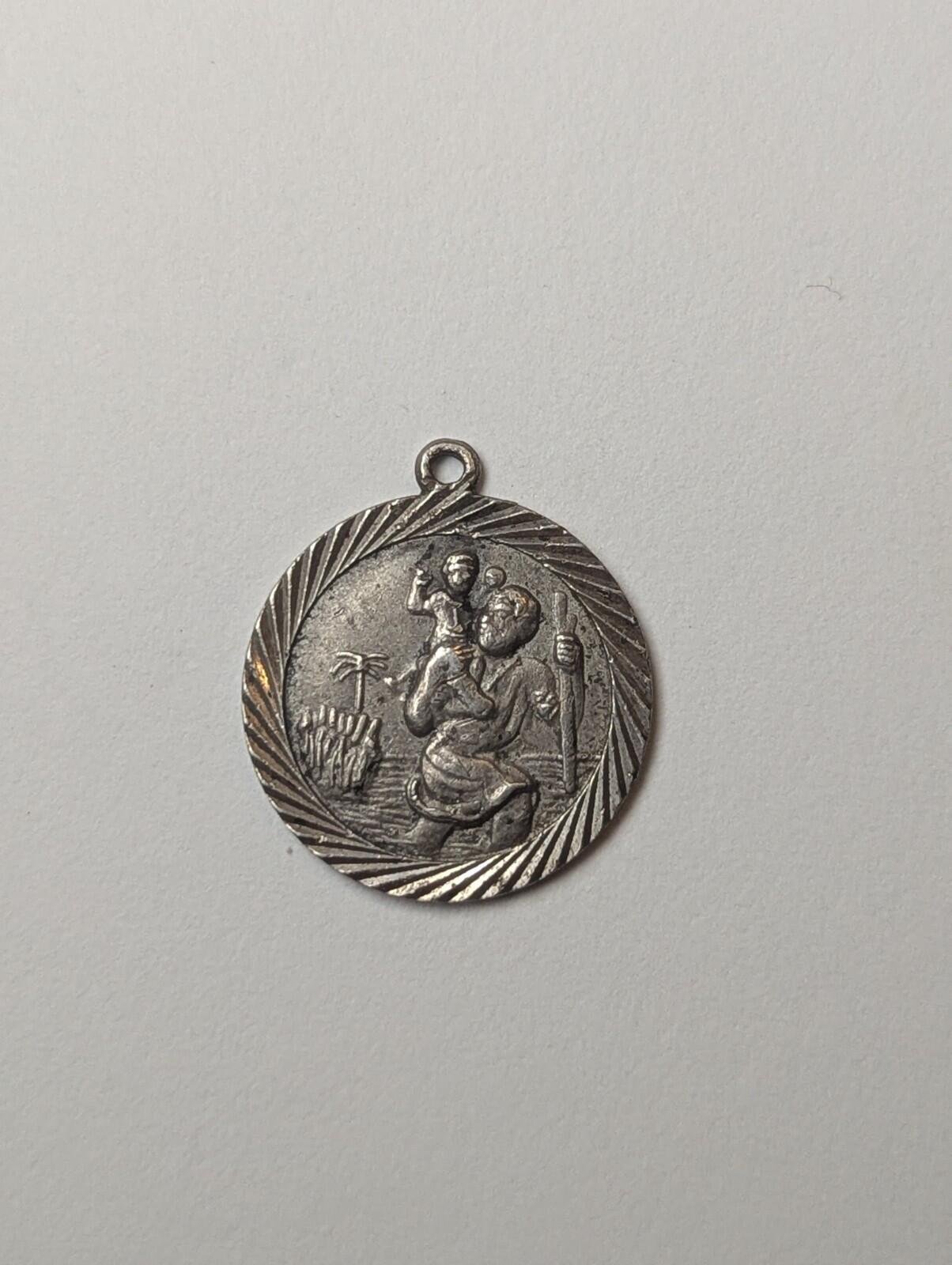 Vintage Sterling Silver St Christopher Pendant | 2.80g | 925 Silver - Image 3