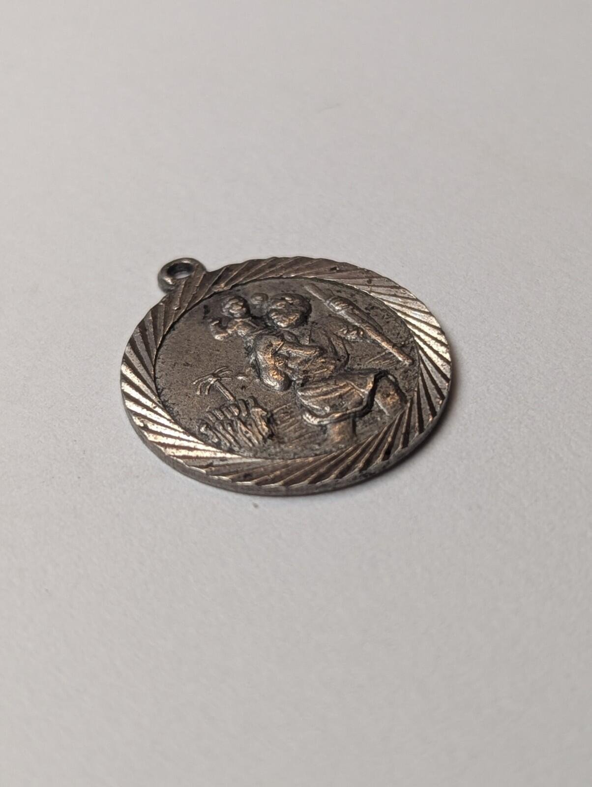 Vintage Sterling Silver St Christopher Pendant | 2.80g | 925 Silver - Image 4