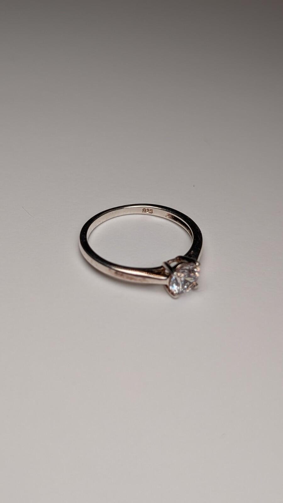 Vintage Sterling Silver CZ Gemstone Ring | Size Q 1/2 | 925 Silver - Image 3