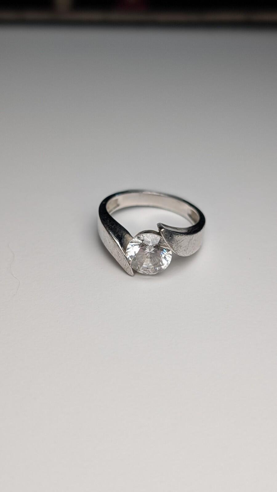 Vintage Sterling Silver CZ Stone Ring | Size N | 925 Silver - Image 5