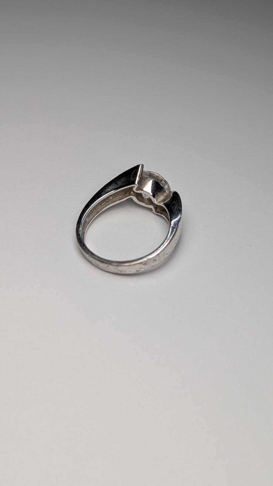 Vintage Sterling Silver CZ Stone Ring | Size N | 925 Silver - Image 6