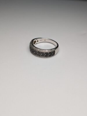 Vintage Sterling Silver Black And Clear CZ Stones Ring | Size O 1/2 | 925 Silver