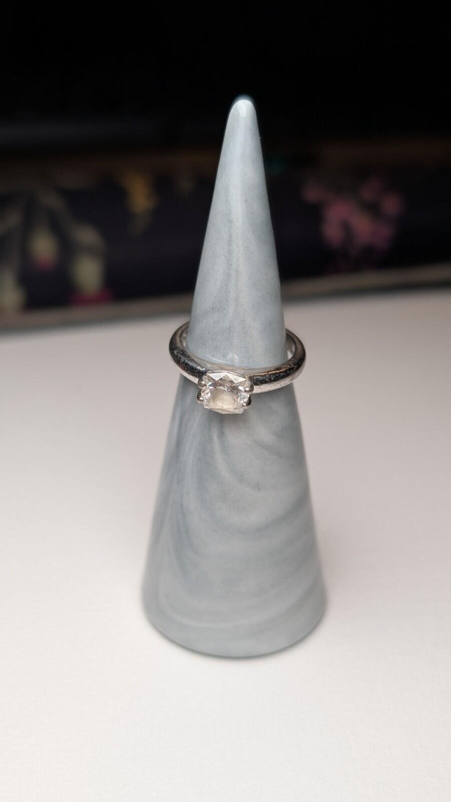 Vintage Sterling Silver Clear DQCZ Gemstone Ring | Size I 1/2 | 925 Silver - Image 9