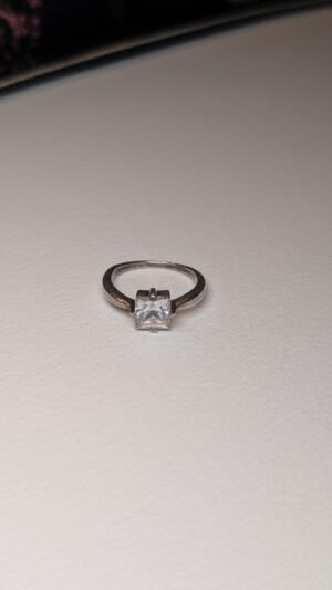 Vintage Sterling Silver Clear CZ Gemstone Ring | Size P | 925 Silver