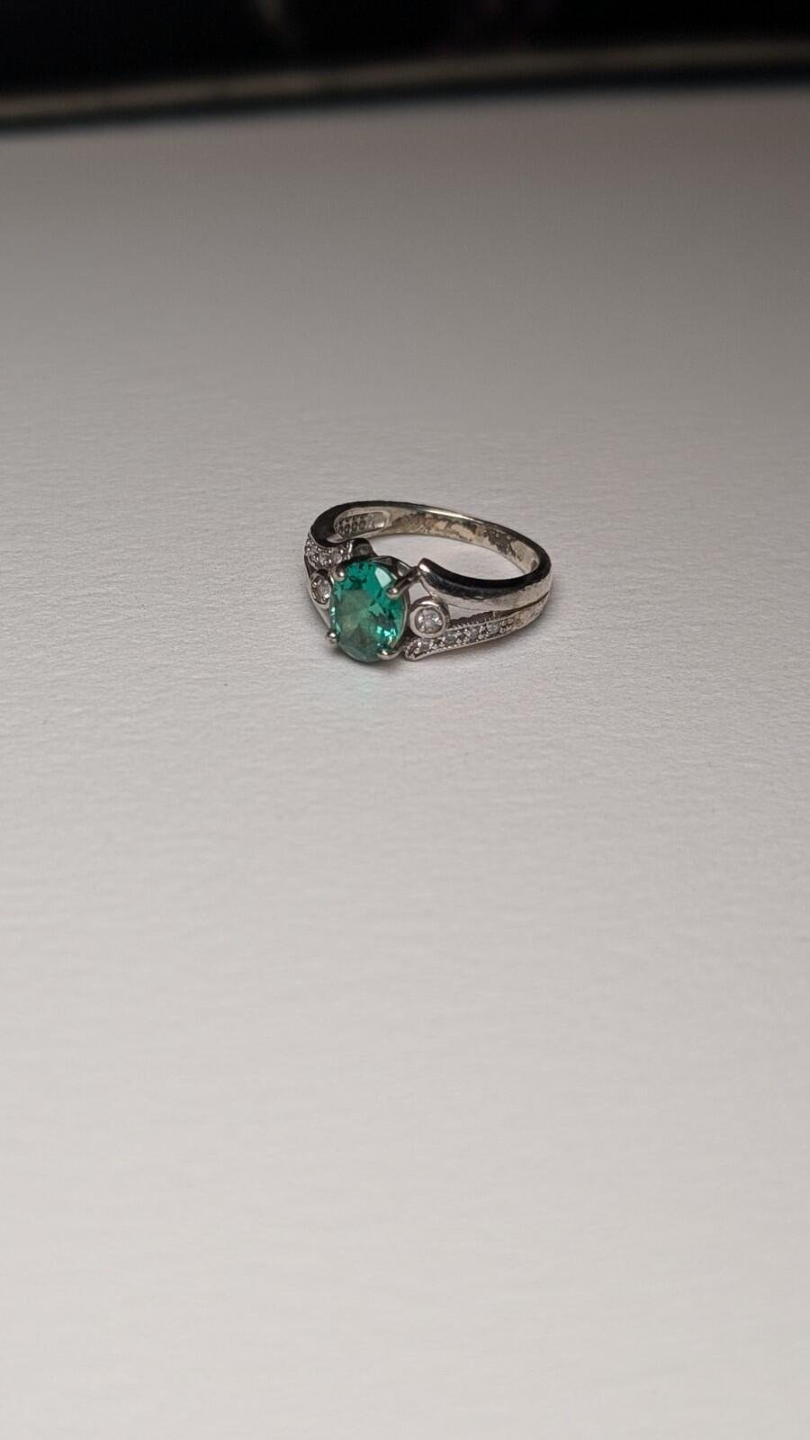 Vintage Sterling Silver Green CZ Gemstone Ring | Size L | 925 Silver - Image 3