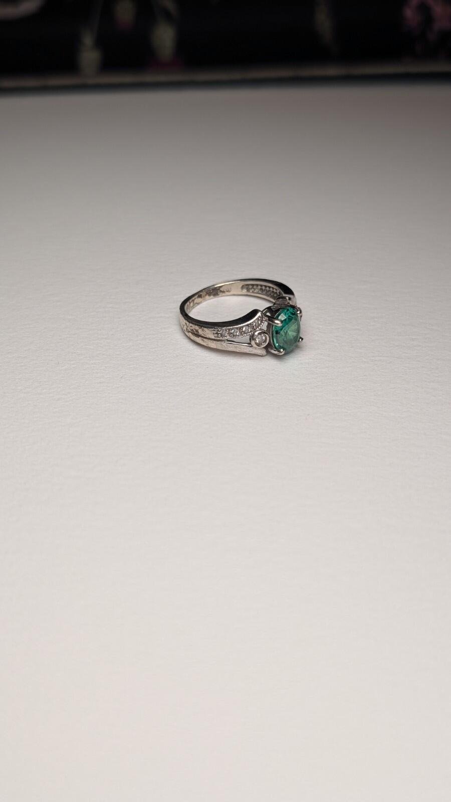 Vintage Sterling Silver Green CZ Gemstone Ring | Size L | 925 Silver - Image 6