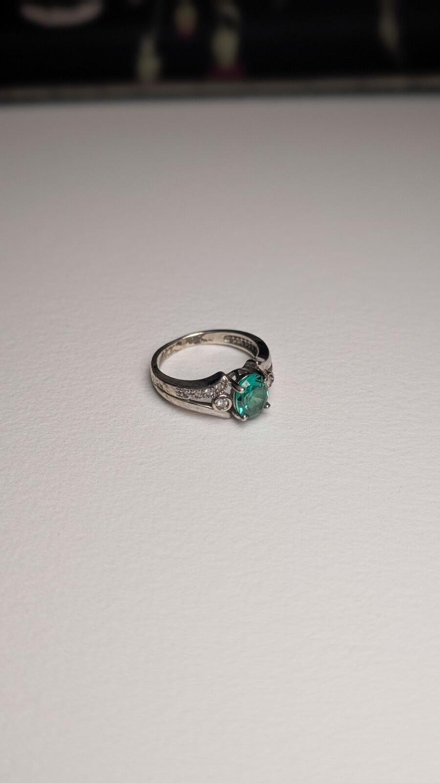 Vintage Sterling Silver Green CZ Gemstone Ring | Size L | 925 Silver - Image 7