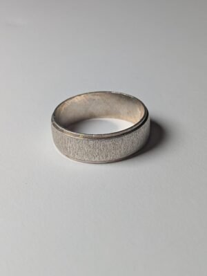 Vintage Sterling Silver Minimal Band Style Ring | Size T | 925 Silver