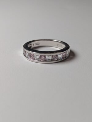 Vintage Sterling Silver Pink And Clear DQCZ Gemstones Ring | Size J 1/2 | 925