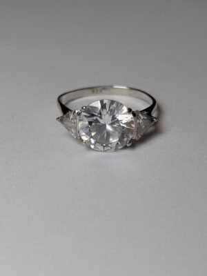 Vintage Sterling Silver Triple 3 CZ Gemstone Ring | Size P 1/2 | 925 Silver