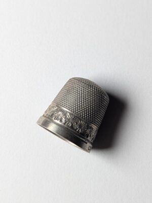 Antique Sterling Silver 1921 Chester England Thimble | Weight: 2.25g