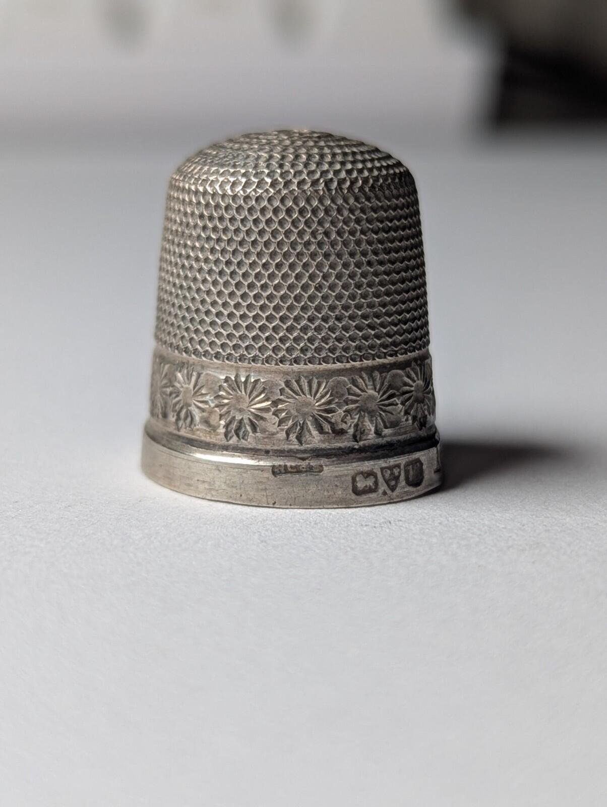 Antique Sterling Silver 1921 Chester England Thimble | Weight: 2.25g - Image 8