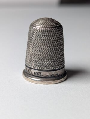Antique Sterling Silver 1897 Birmingham Thimble | Weight: 3.85g