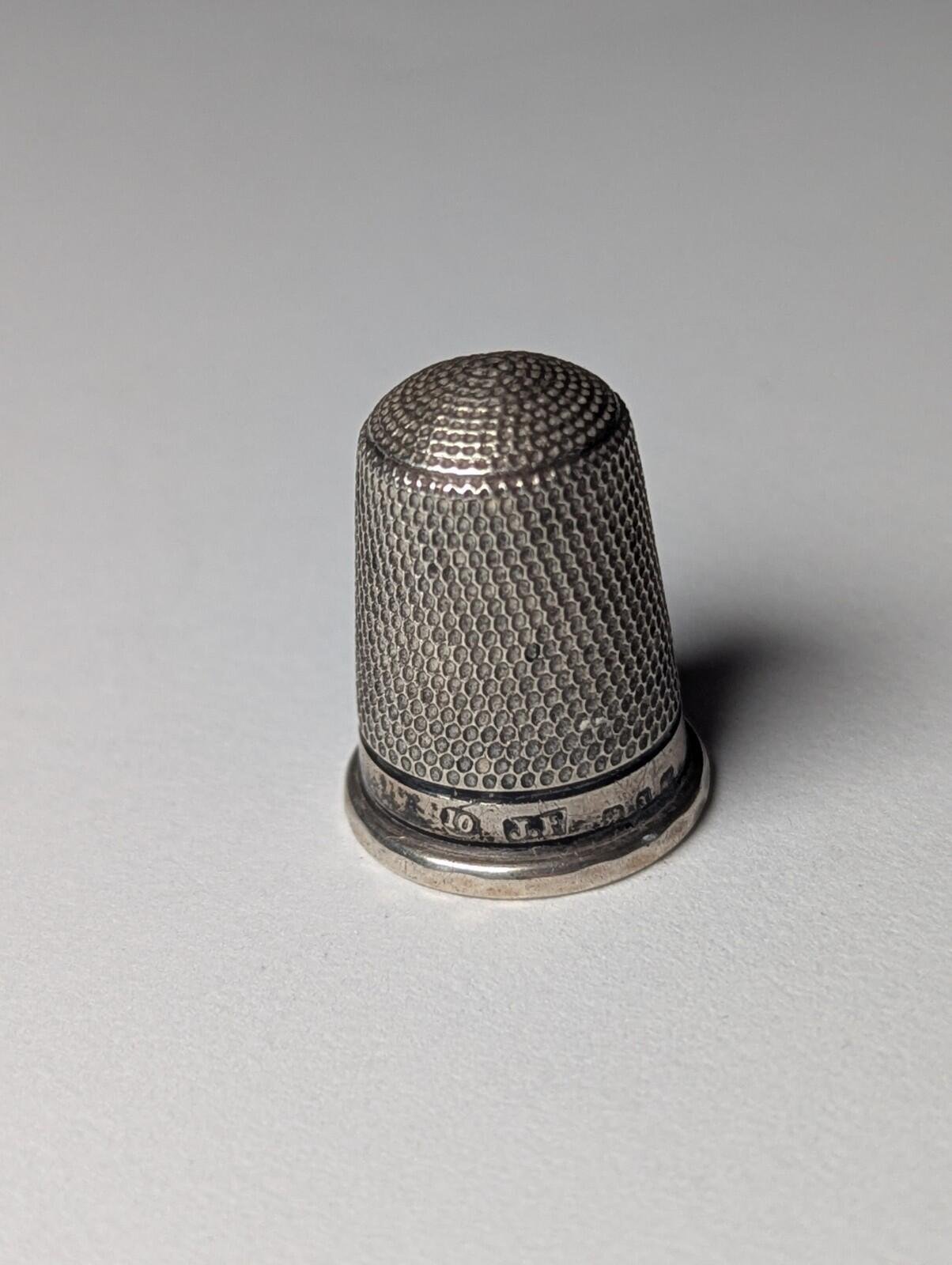 Antique Sterling Silver 1897 Birmingham Thimble | Weight: 3.85g - Image 2