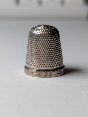 Antique Sterling Silver 1902 Birmingham Thimble Dots Design | Weight: 3.16g