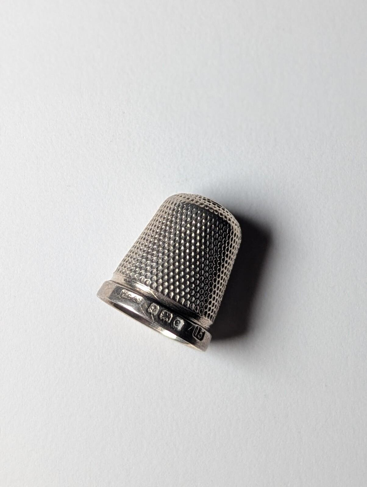 Antique Sterling Silver 1902 Birmingham Thimble Dots Design | Weight: 3.16g - Image 7