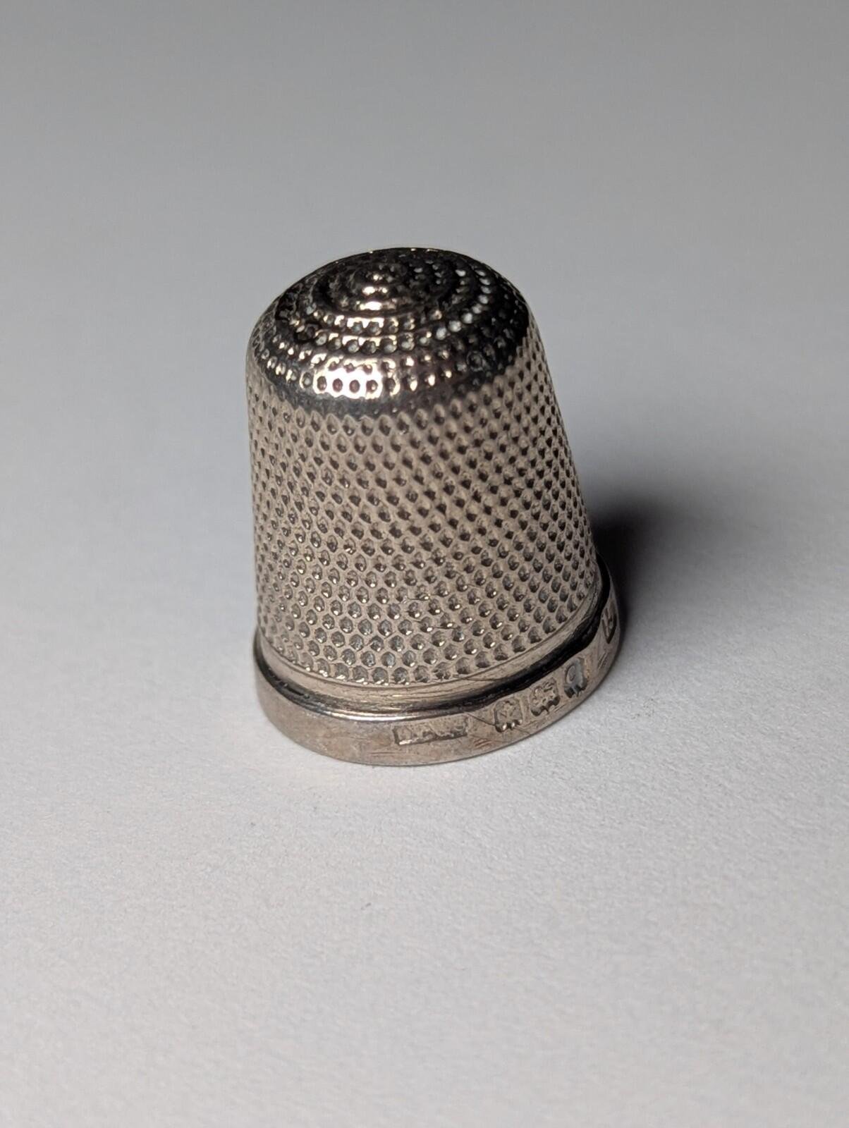 Antique Sterling Silver 1902 Birmingham Thimble Dots Design | Weight: 3.16g - Image 9