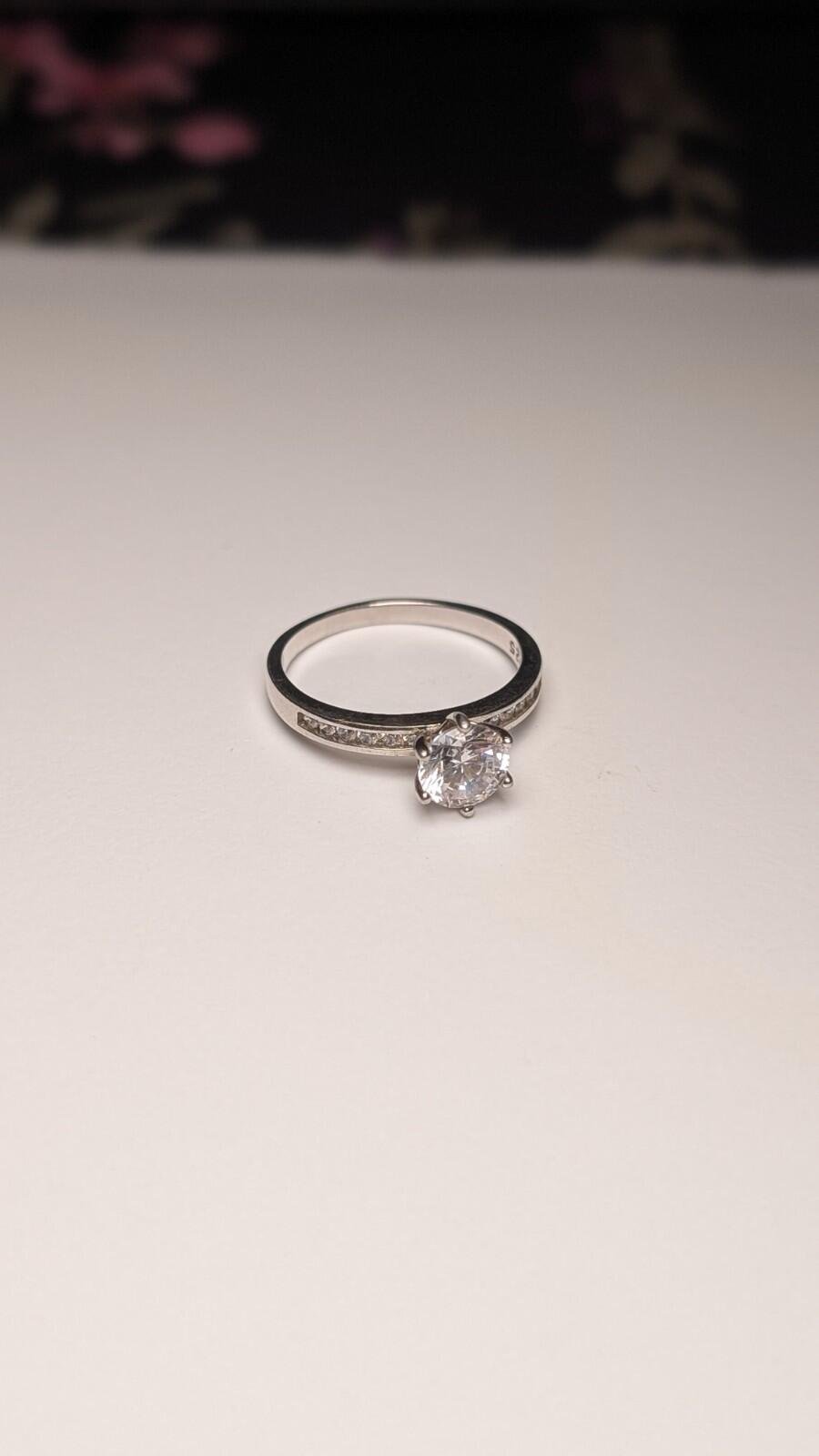 Vintage Sterling Silver CZ Ring | Size P | 925 Silver - Image 2
