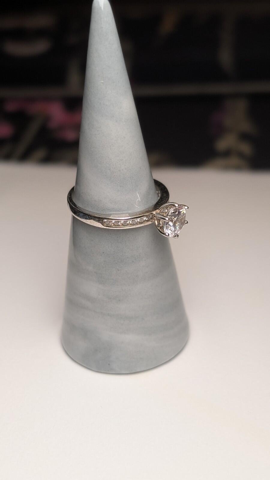 Vintage Sterling Silver CZ Ring | Size P | 925 Silver - Image 8