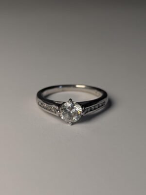 Vintage Sterling Silver Clear CZ Gemstone Solitaire Ring | Size P 1/2 | 925