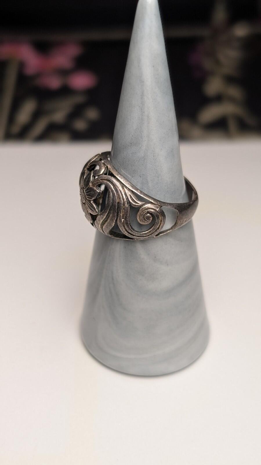 Vintage Sterling Silver Flower Floral Swirl Dome Ring | P 1/2 | 925 Silver - Image 5