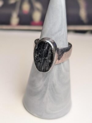 Vintage Sterling Silver Rough Black Tourmaline Gemstone Ring | Size O 1/2 | 925