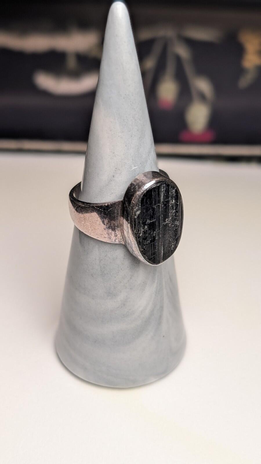 Vintage Sterling Silver Rough Black Tourmaline Gemstone Ring | Size O 1/2 | 925 - Image 6
