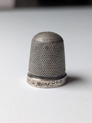 Antique Sterling Silver 1893 Thimble Dots Design | Weight: 2.74g