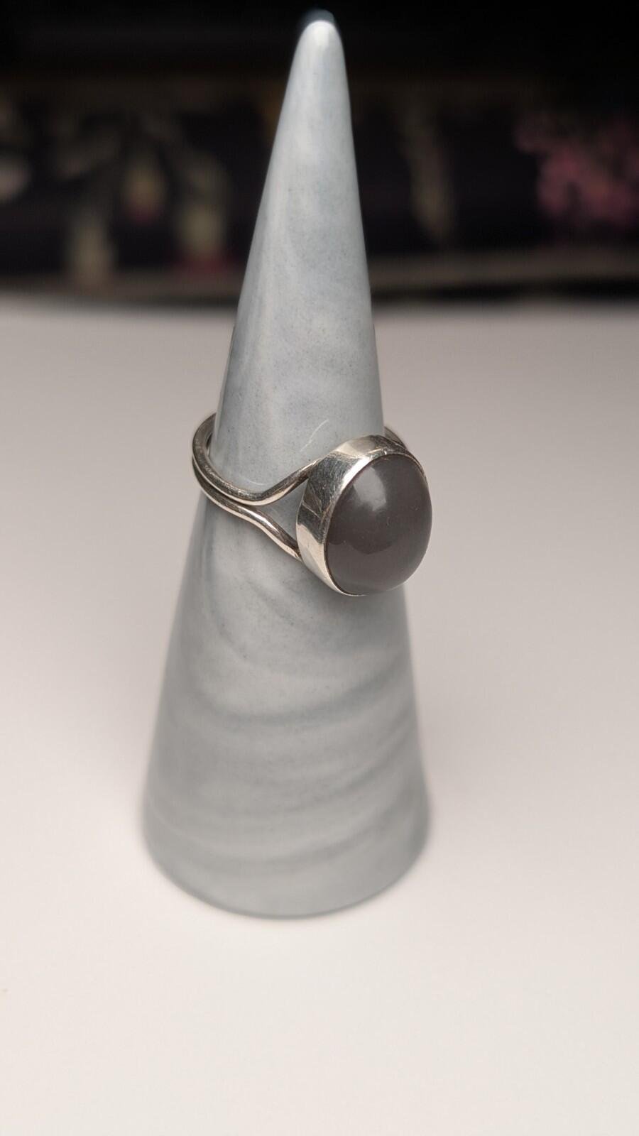 Vintage Sterling Silver Grey Moonstone Ring | Size K 1/2 | 925 Silver - Image 4