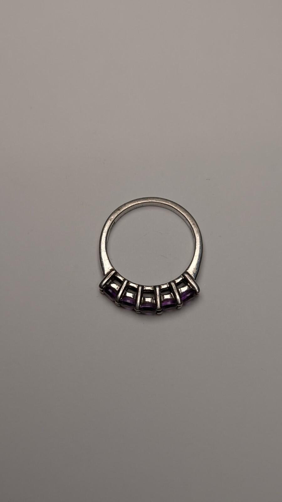 Vintage Sterling Silver 5 Stone Amethyst Ring | Size Q | 925 Silver - Image 6