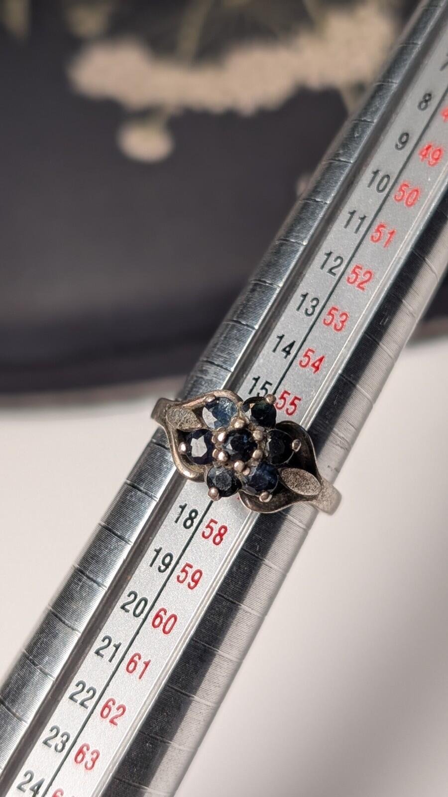 Vintage Sterling Silver 1981 Blue Gemstone Cluster Ring | Size P | 925 Silver - Image 9