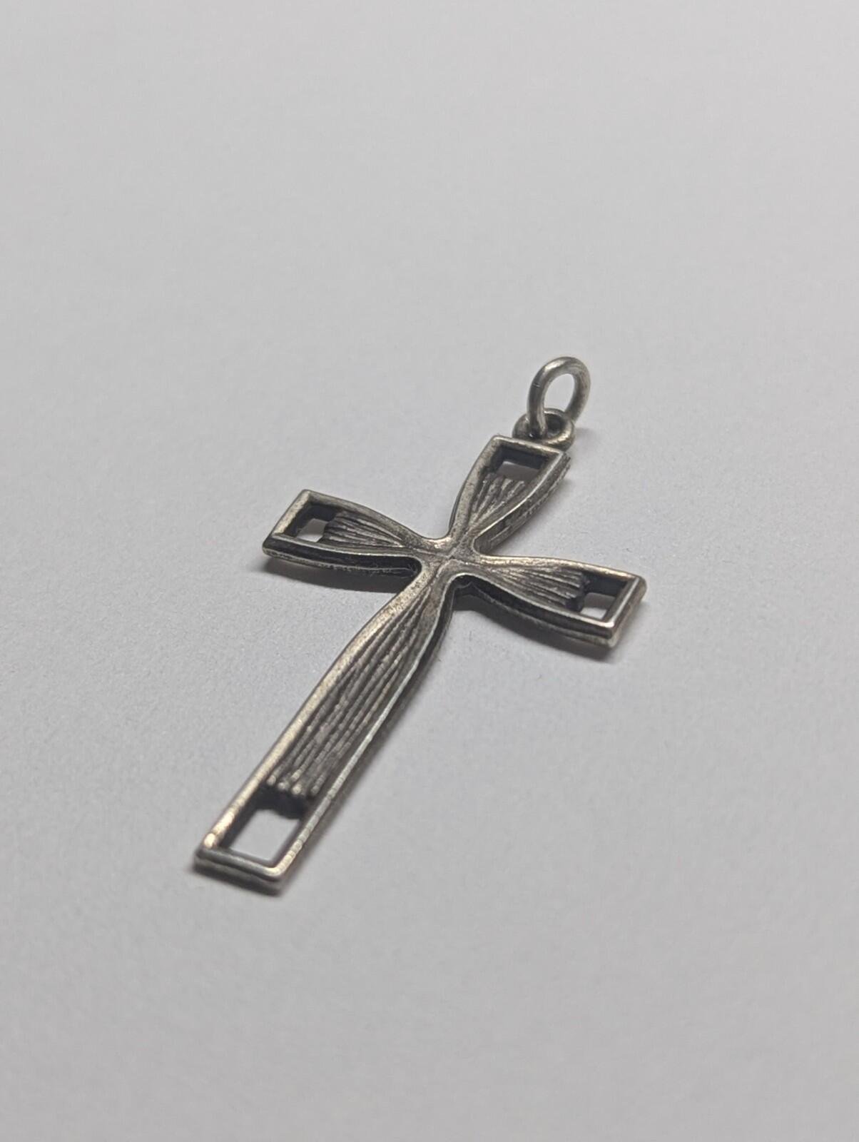 Vintage Sterling Silver Christian Cross | 925 Silver - Image 3