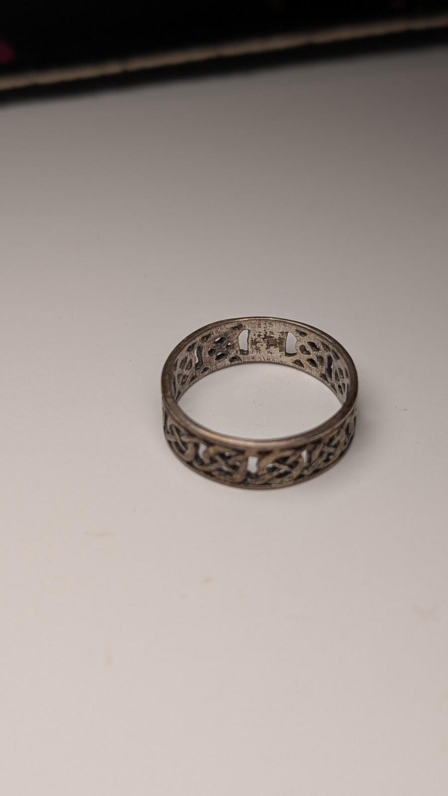 Vintage Sterling Silver Celtic Openwork Design Band Ring | Size R | 925 Silver - Image 4
