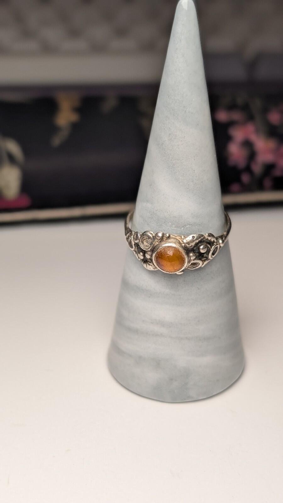 Vintage Sterling Silver Orange Amber Gemstone Ring | Size R 1/2 | 925 Silver - Image 2