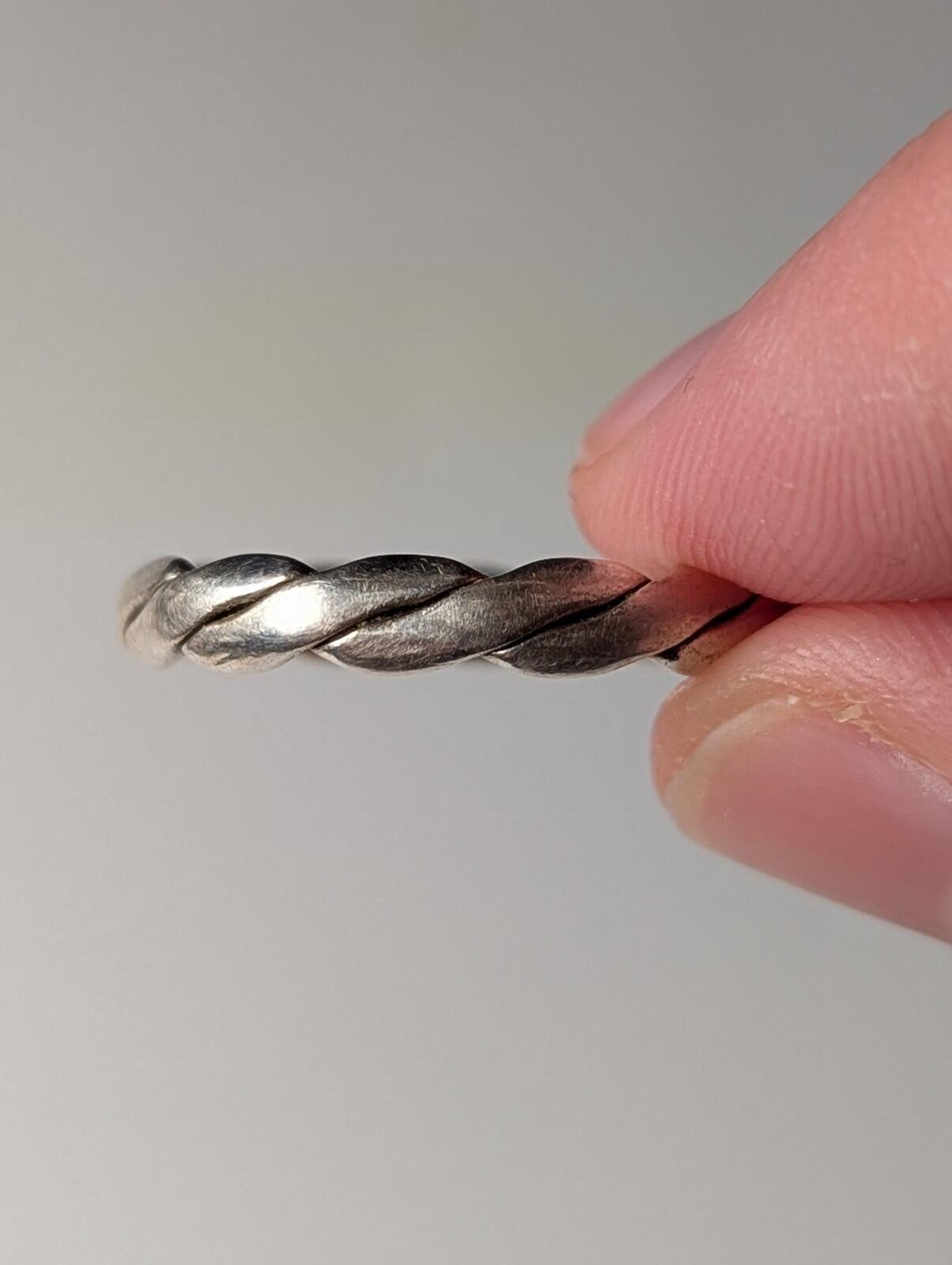 Vintage Sterling Silver Weave Pattern Band Ring | Size Y 1/2 | 925 Silver - Image 4