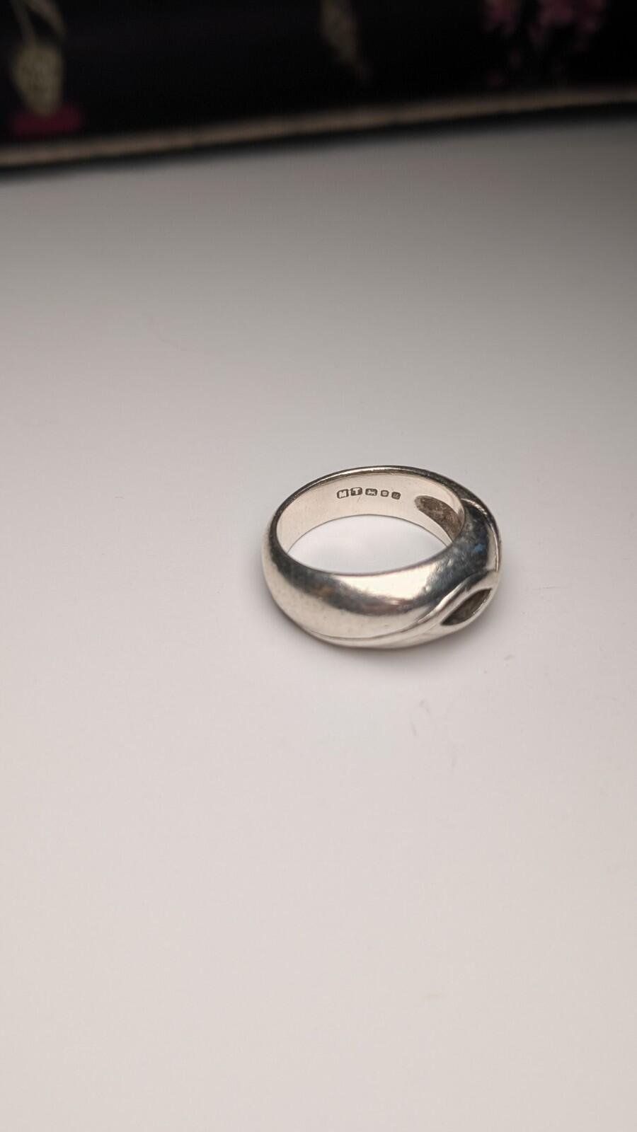 Vintage Sterling Silver 1994 London Open-Front Ring | Size N 1/2 | 925 Silver - Image 2