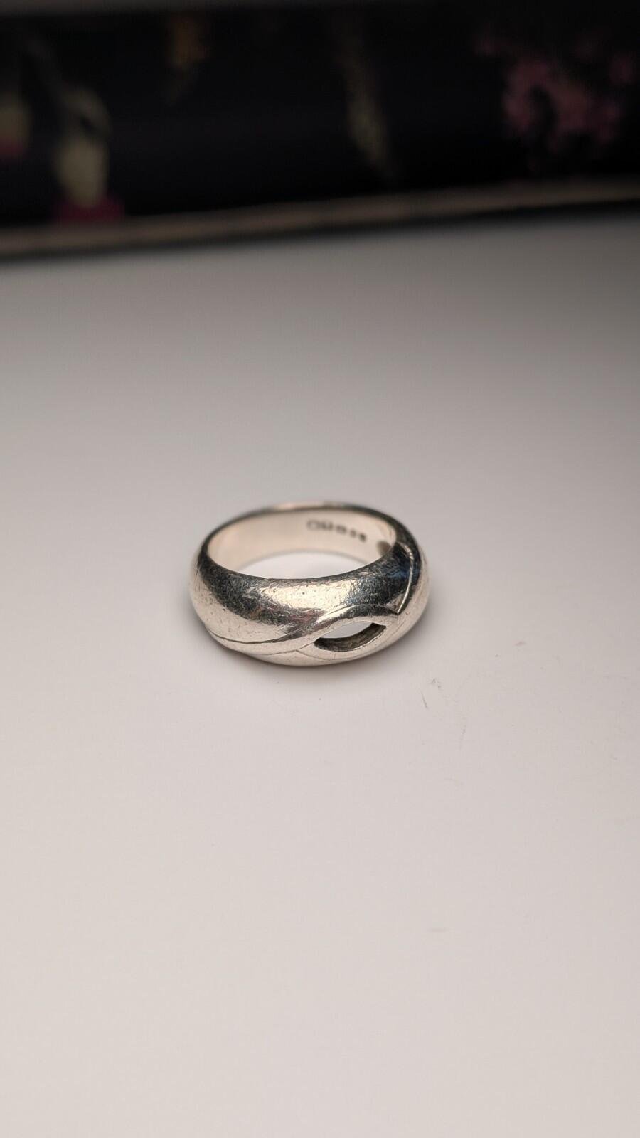 Vintage Sterling Silver 1994 London Open-Front Ring | Size N 1/2 | 925 Silver - Image 4