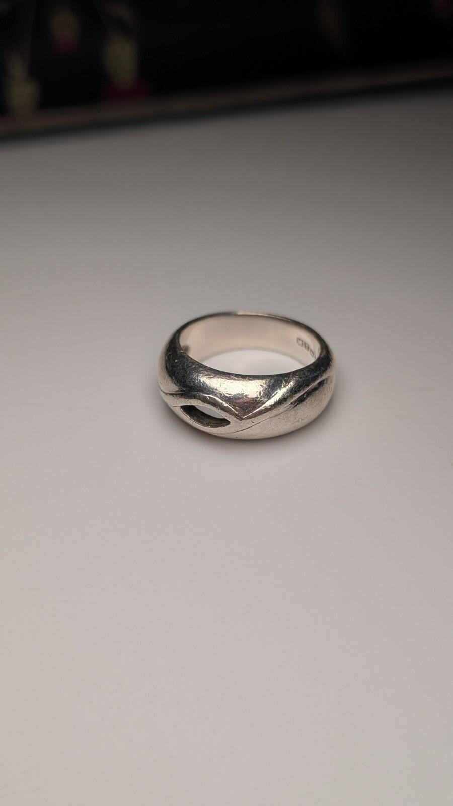 Vintage Sterling Silver 1994 London Open-Front Ring | Size N 1/2 | 925 Silver - Image 5