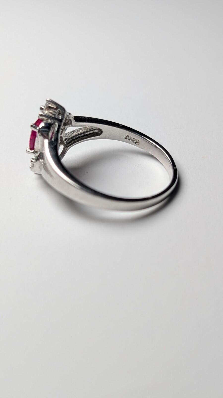 Vintage Sterling Silver Red Ruby Ring With Clear Gemstones | Size S | 925 Silver - Image 2