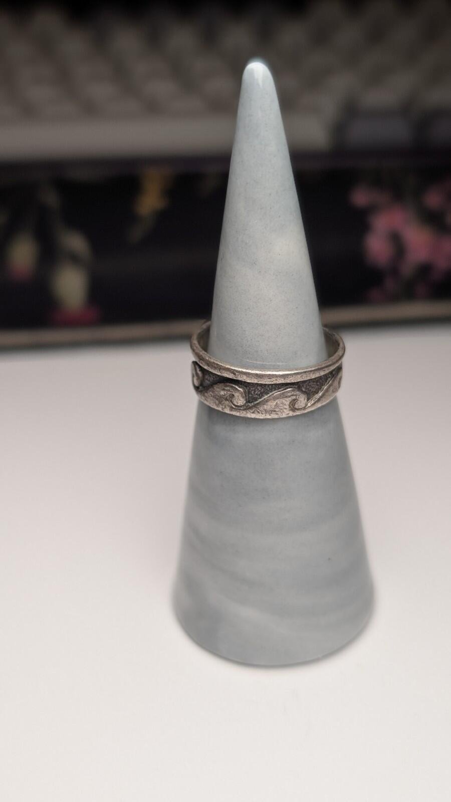 Vintage Sterling Silver Ocean Waves Band Ring | Size M 1/2 | 925 Silver - Image 4