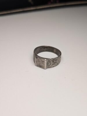 Antique Sterling Silver 1888 Men's Etched Signet Ring | Size R 1/2 | 925 Silver