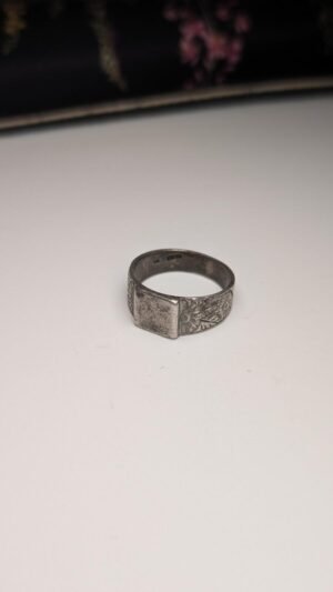 Antique Sterling Silver 1888 Men's Etched Signet Ring | Size R 1/2 | 925 Silver