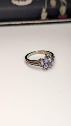 Vintage Sterling Silver Iolite Gemstone Flower Ring | Size R 1/2 | 925 Silver